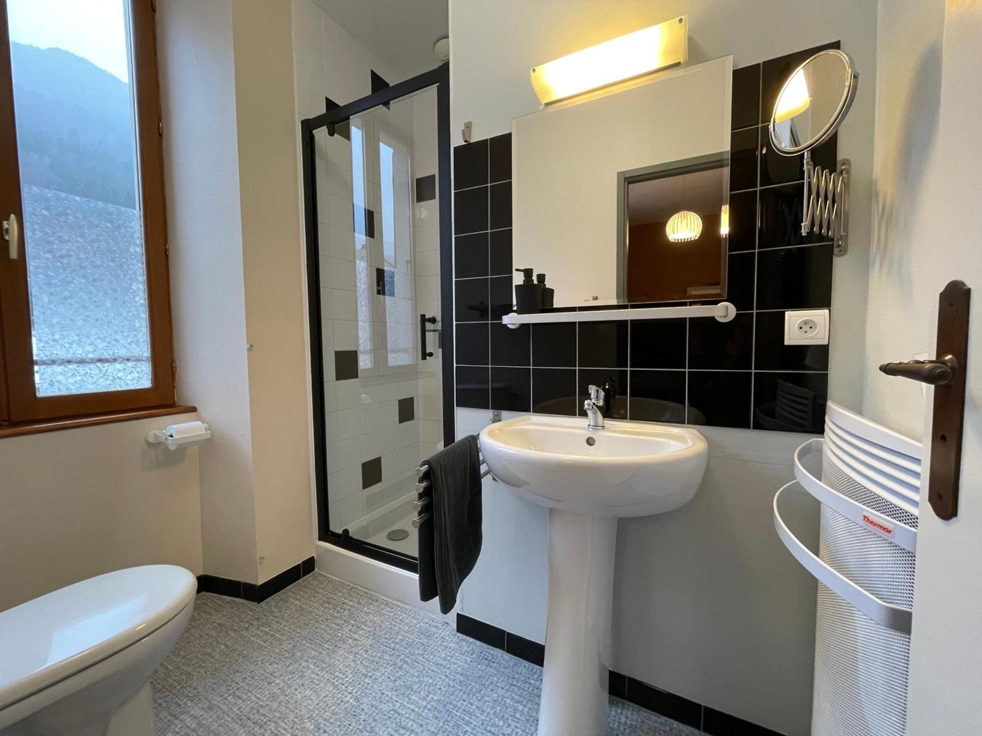 L'ancienne Ecole Du Villard Bed & Breakfast *