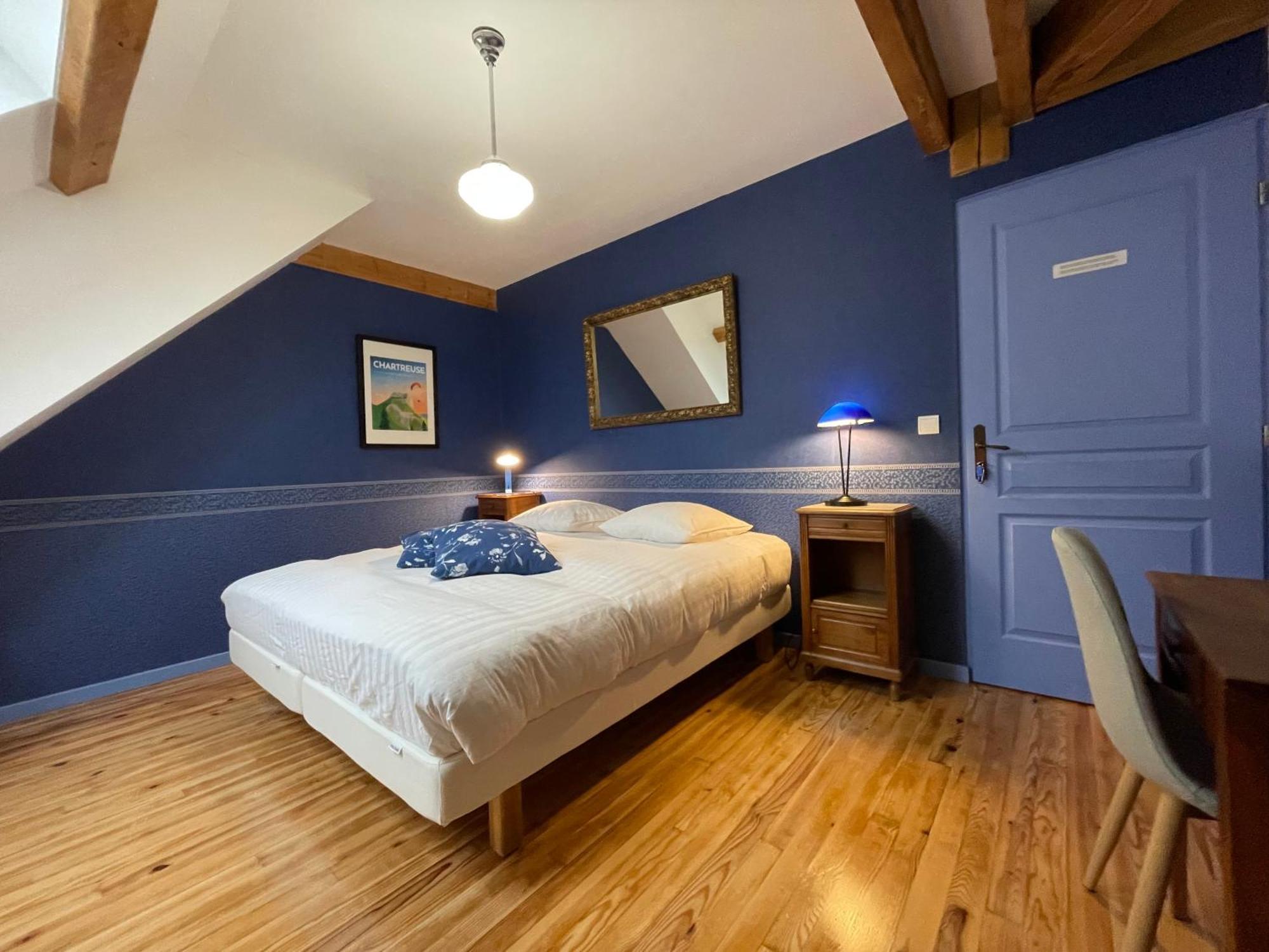 Bed & Breakfast L'ancienne Ecole Du Villard Saint-Pierre-d'Entremont (Isere)